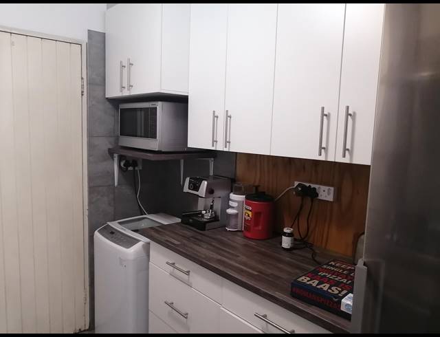 2 BEDROOM DUPLEX RENTED IN MEYERSDAL